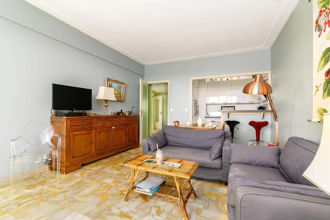 Appartement Bagatelle Exceptional Location With Stunning Sea Views Juan-les-Pins Apartmán